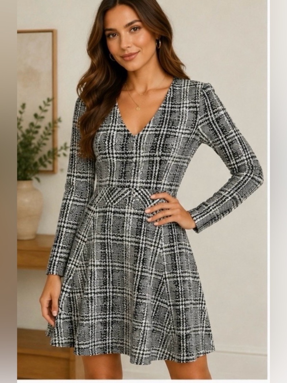 Michael Kors Black & White Plaid V‑Neck Long Sleeve Mini Dress